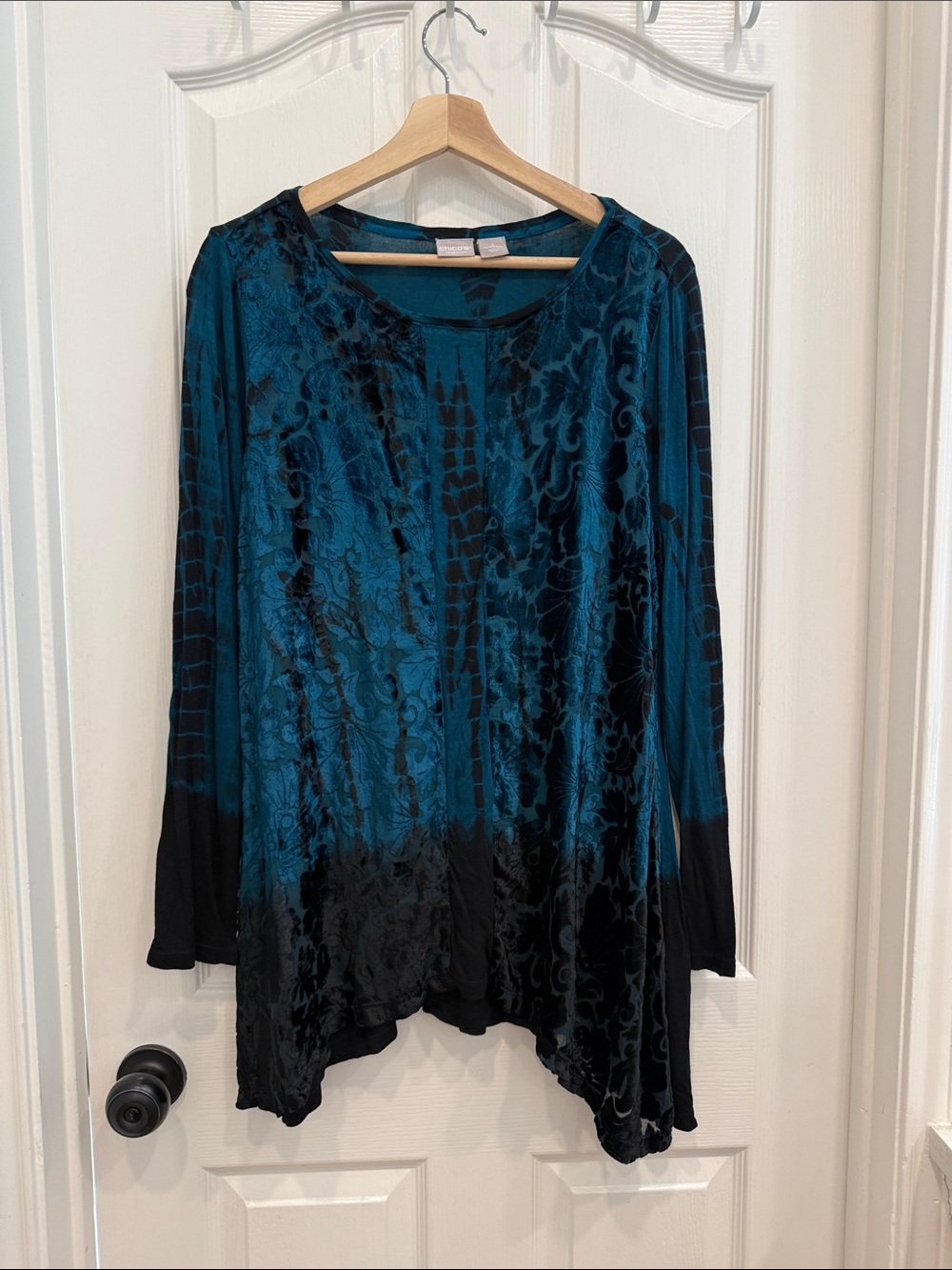Chicos synergy velvet burnout tunic long sleeve
